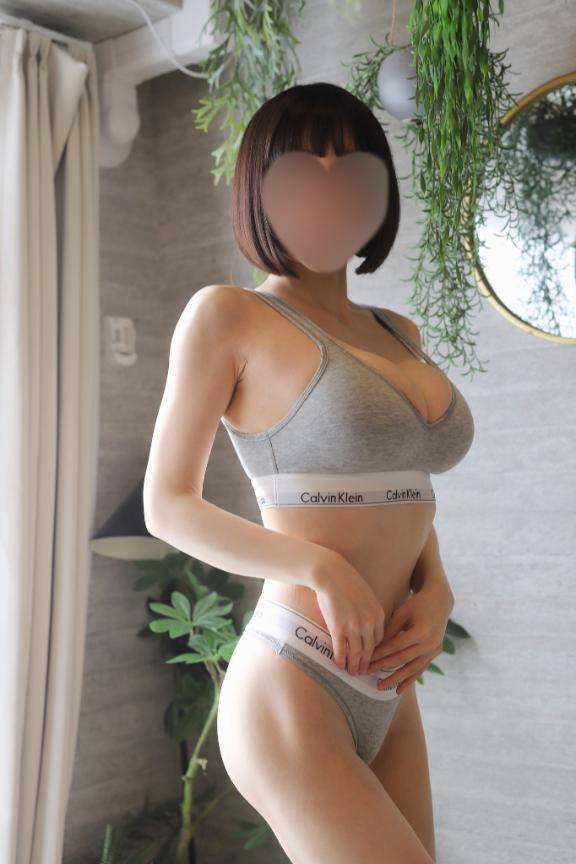 おっぱいでおねんねする？？