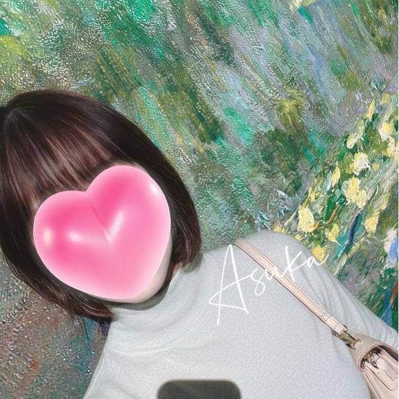 白桃の香りに、夜がほどける🍑