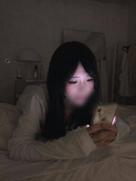 深夜のネット徘徊🌙📱