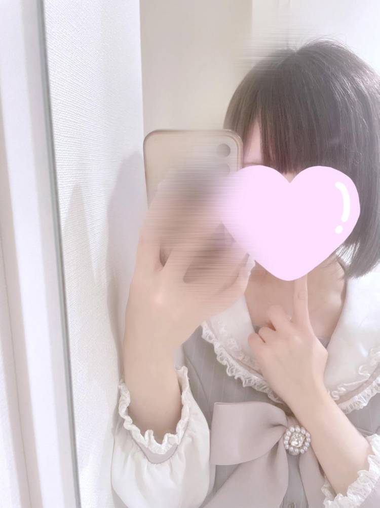 触り方がとってもエッチだねっ♡♡///