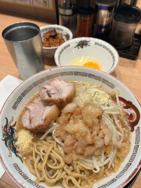 🍜🍥🍜