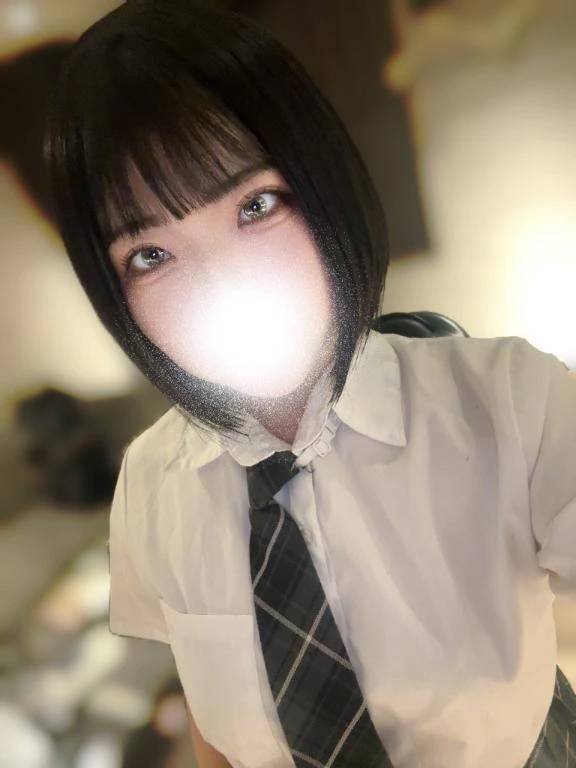 まだ高校生いける？🥹🥹