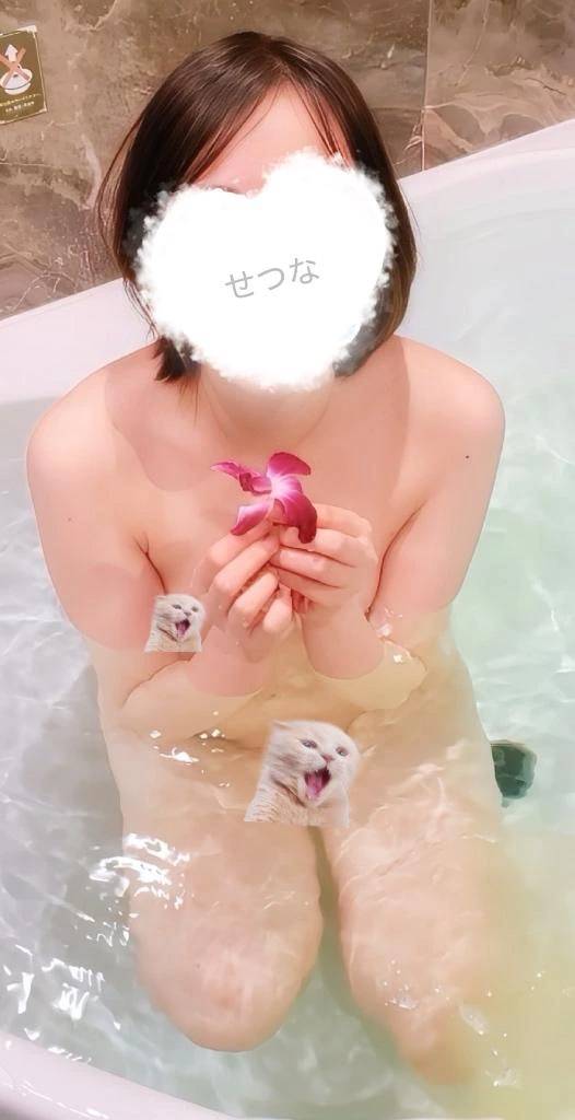 火曜事前予約のみ