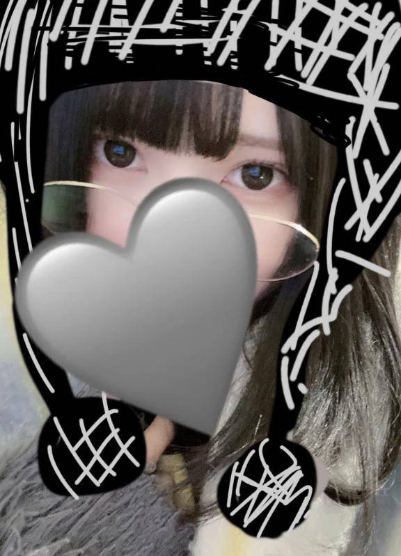 似合うかな?✌🏻 ̖́