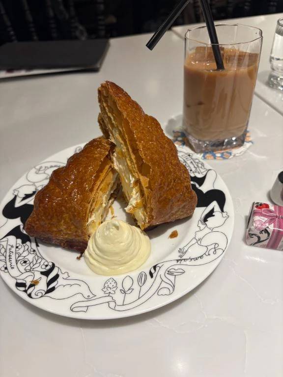 絶対に1人で食いに行くモンだった