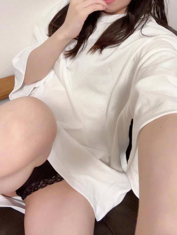 明日は土曜日だね♡