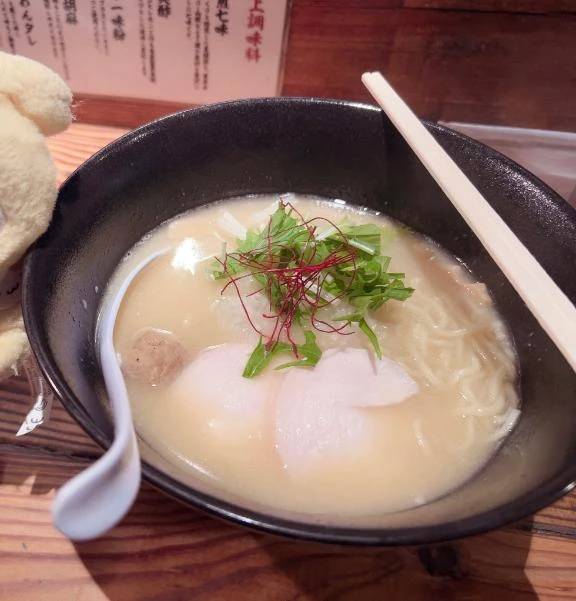 おひるごはんなにたべたー？