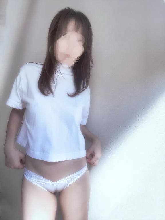 顔の横にいる