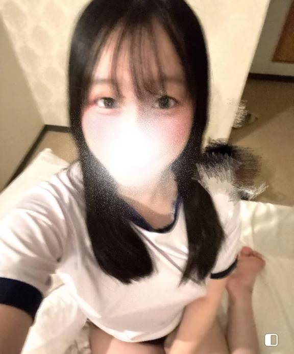 出勤3日目✨体育着コスプレ…まだ高校生いけるかな？🥺
