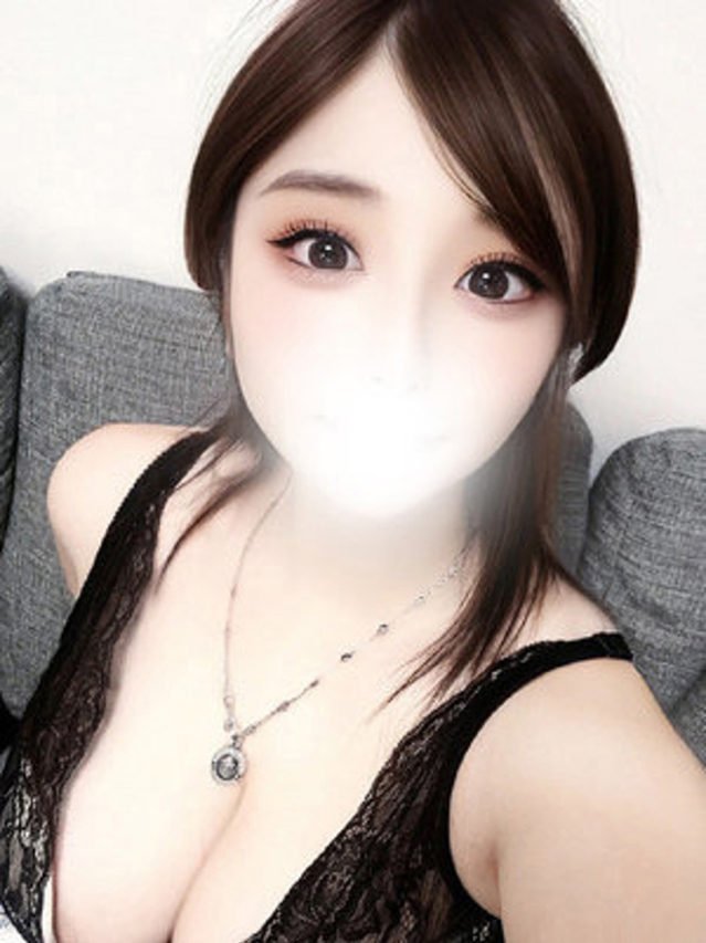 桃ちとせ（全裸美女からのカゲキな誘惑）