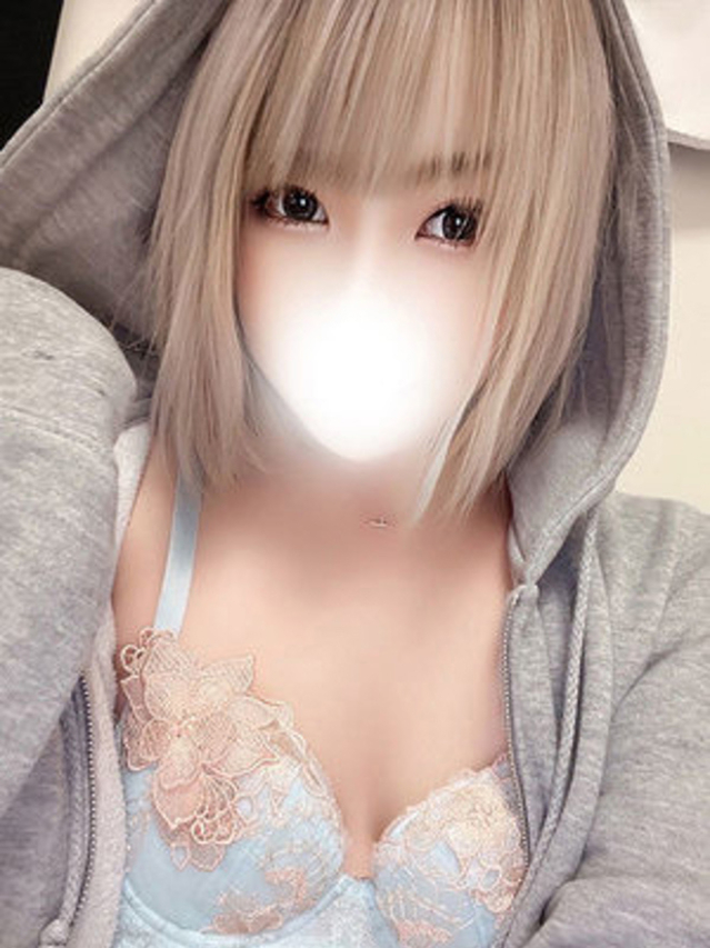 水無月いと(全裸美女からのカゲキな誘惑)