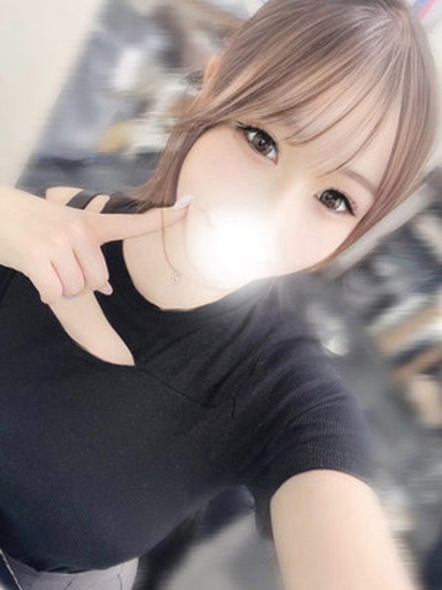 春風こはる（全裸美女からのカゲキな誘惑）