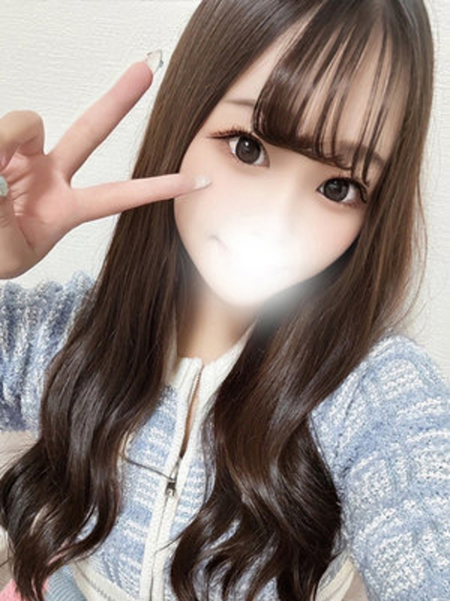 雨宿つゆ（全裸美女からのカゲキな誘惑）