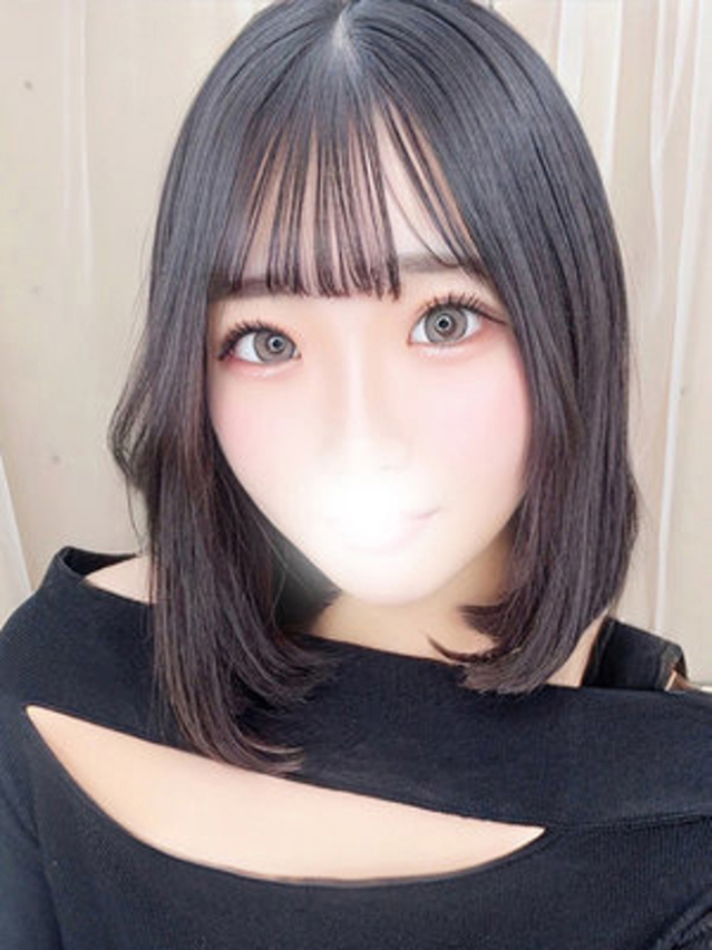 菓子野ゆあん（全裸美女からのカゲキな誘惑）