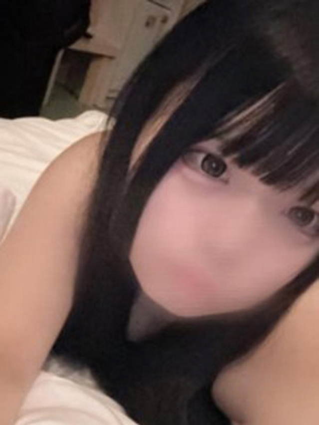 桐島りる（全裸美女からのカゲキな誘惑）