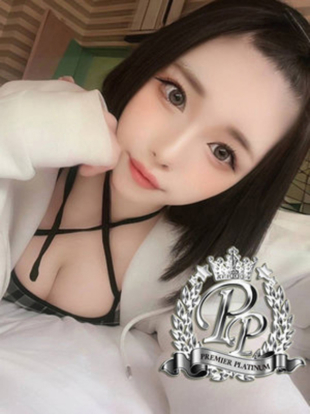戸恵夢ゆる（全裸美女からのカゲキな誘惑）