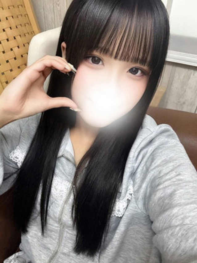 優実ゆぴ（全裸美女からのカゲキな誘惑）