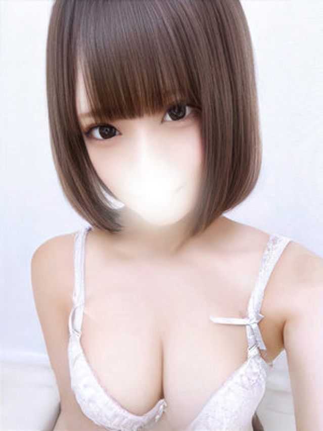山川ゆゆ(全裸美女からのカゲキな誘惑)