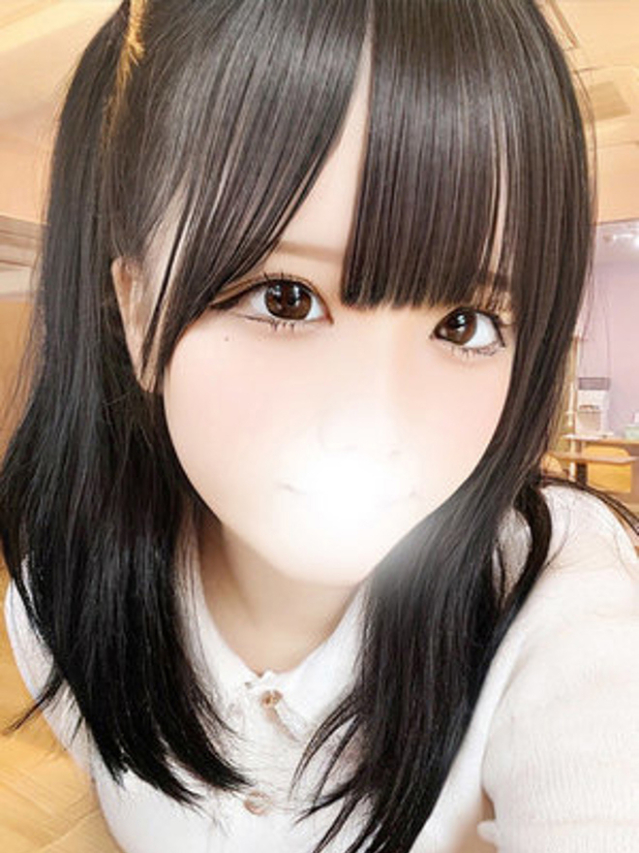 雛鳥ひよこ(全裸美女からのカゲキな誘惑)