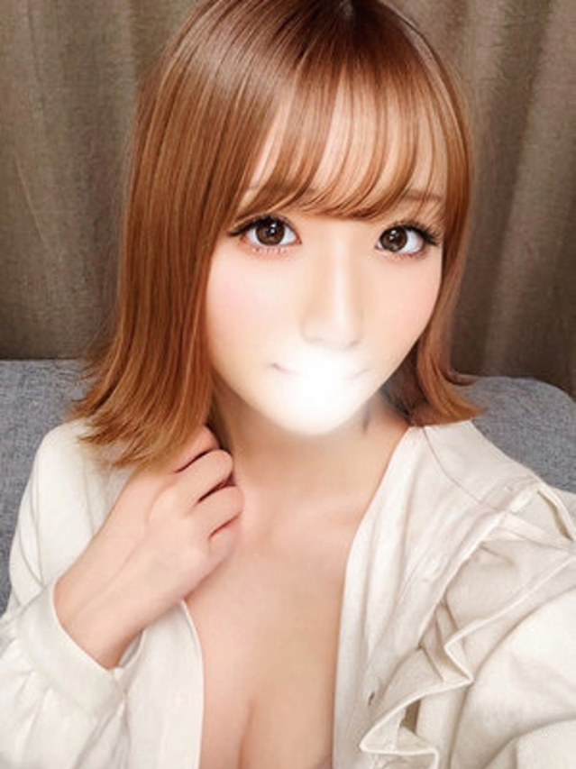 増田こはな(全裸美女からのカゲキな誘惑)