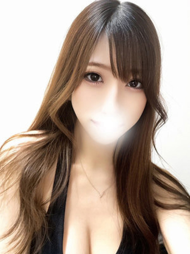 大磯こなみ(全裸美女からのカゲキな誘惑)