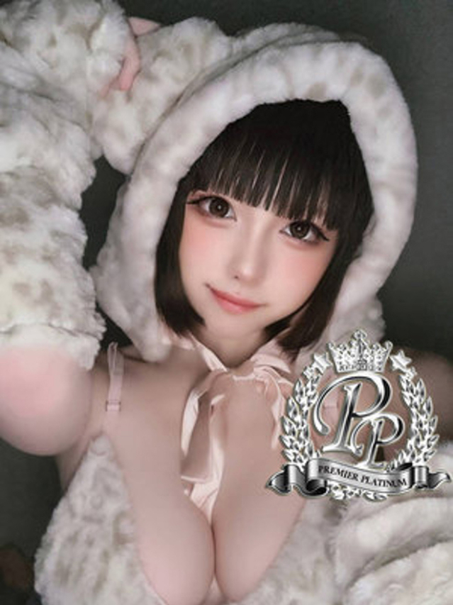 戸恵夢ゆる（全裸美女からのカゲキな誘惑）