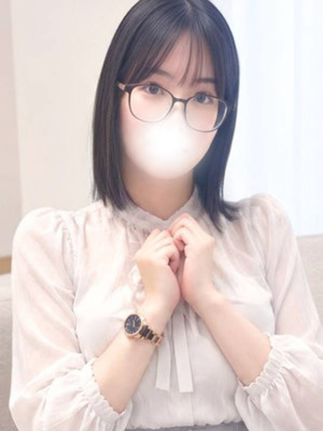 奥野矢ゆき(全裸美女からのカゲキな誘惑)