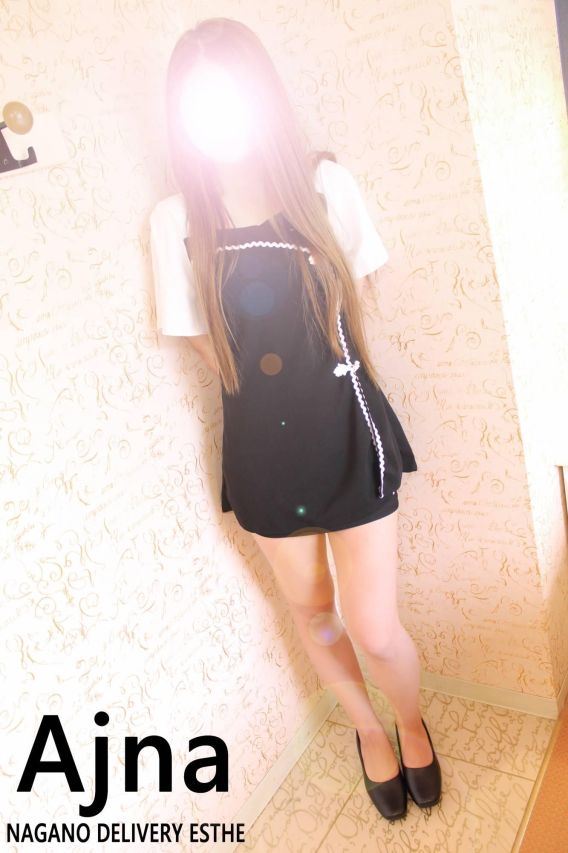 安達 るい（salon Ajna）