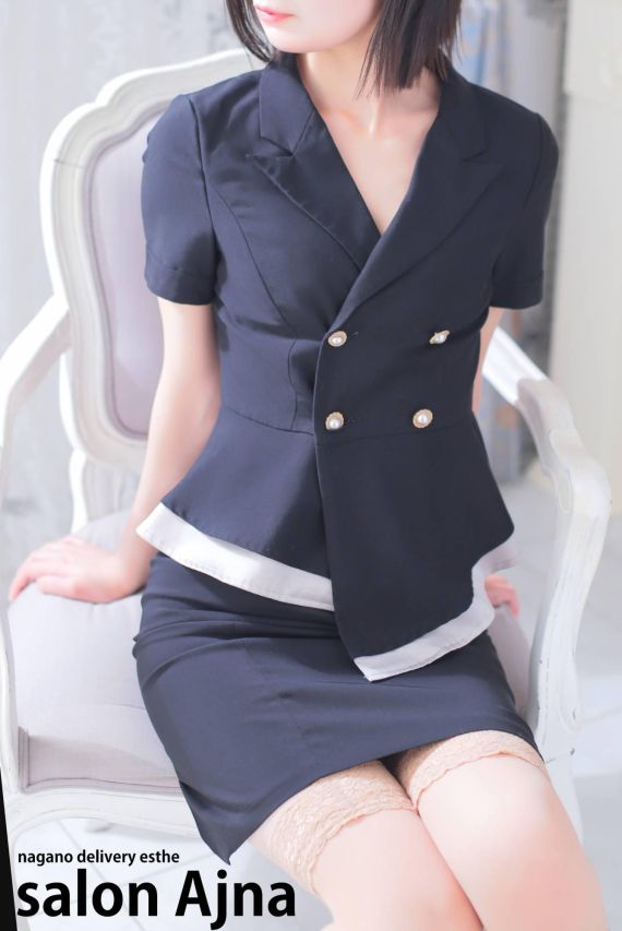 体験 ゆいか(salon Ajna)