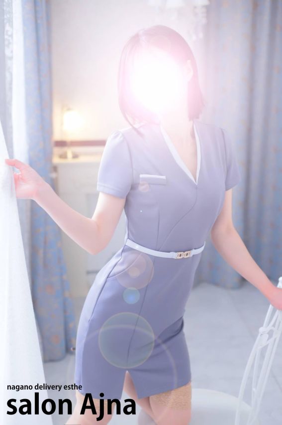 体験 ゆいか(salon Ajna)