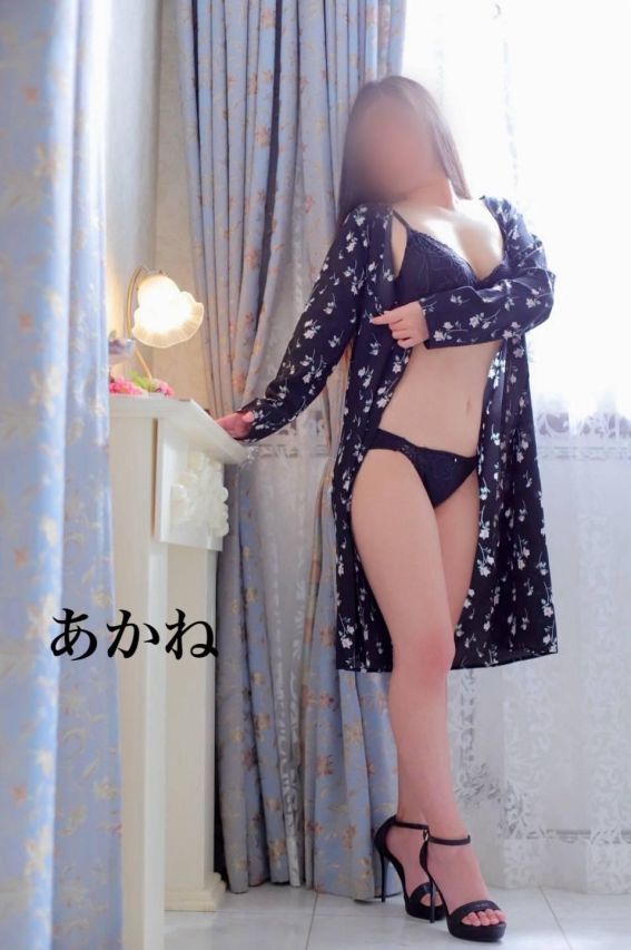 あかね（恋のリフレイン）