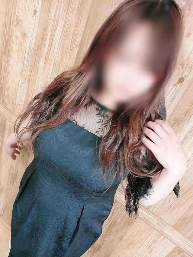 愛咲（あいら）（MACHERIE-マシェリ-）