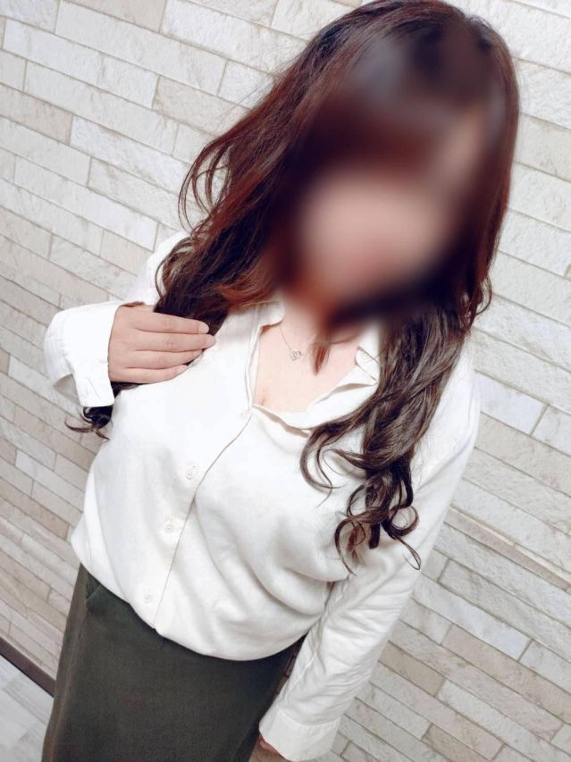 瑠衣(るい)(MACHERIE-マシェリ-)