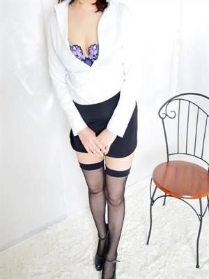 【熟女】みはる(人妻華道 上田店)