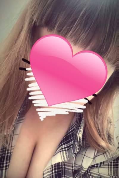 桃奈(ももな)お姉さん(ポチャ女子)