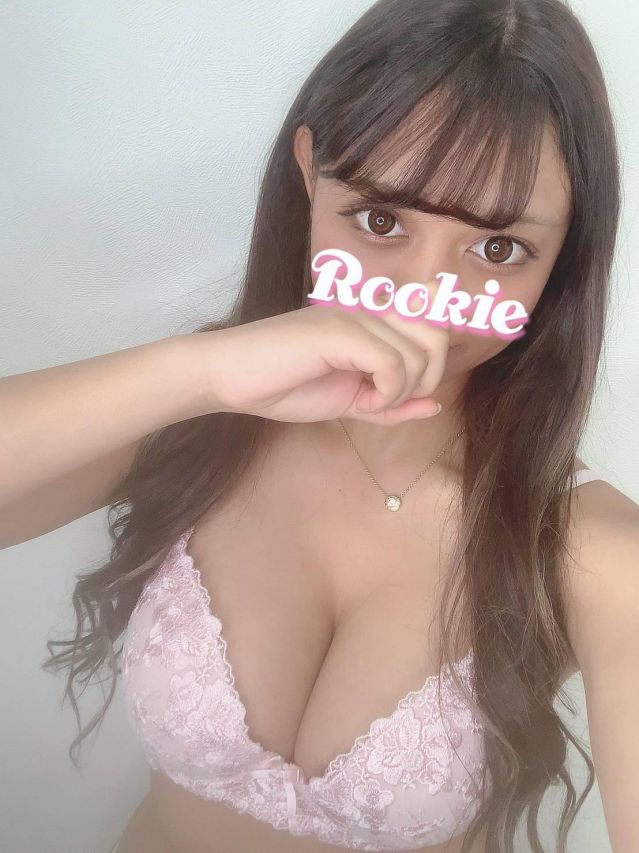 ローラ☆南米ハーフ爆乳(ROOKIE)
