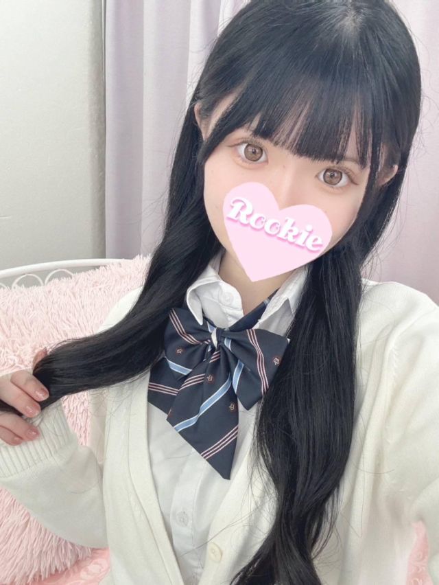 ゆりな（ROOKIE）