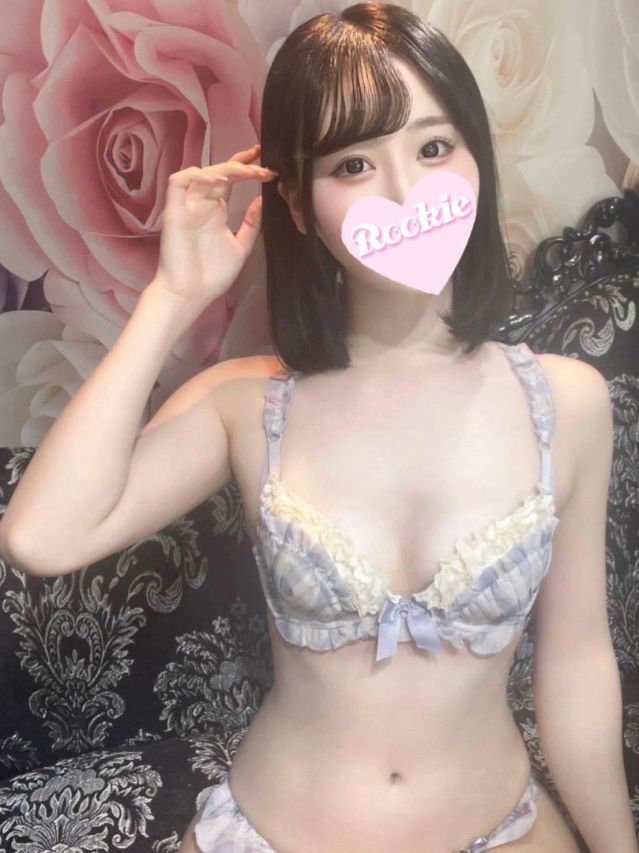 なつの（ROOKIE）