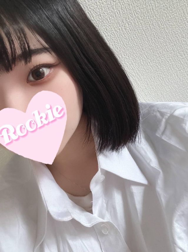 ここな(ROOKIE)