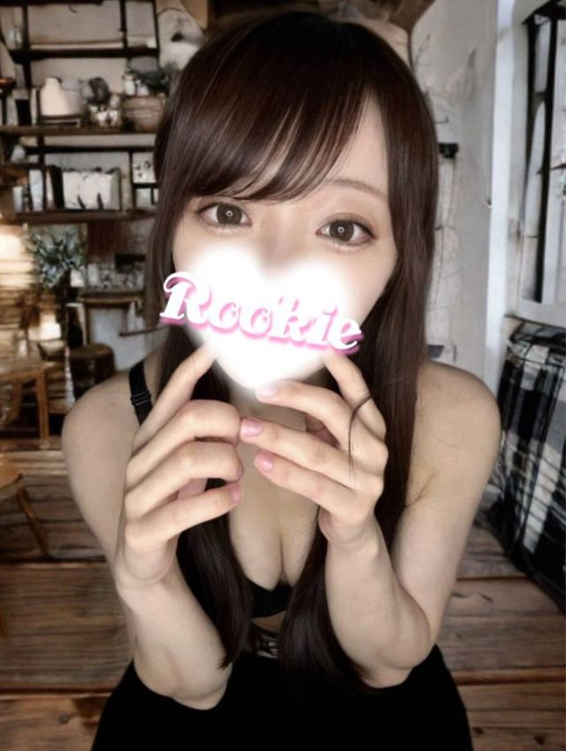 まみ(ROOKIE)