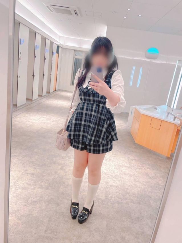 めい☆ロリかわ天使（Lady-出稼ぎ0！地域密着デリヘル-）