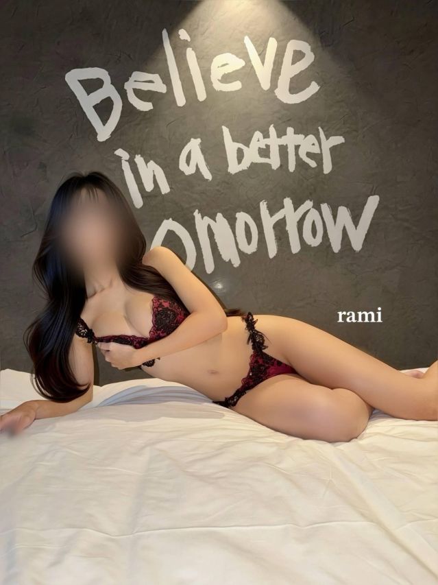 らみ★天然美巨乳(Lady-出稼ぎ0!地域密着デリヘル-)