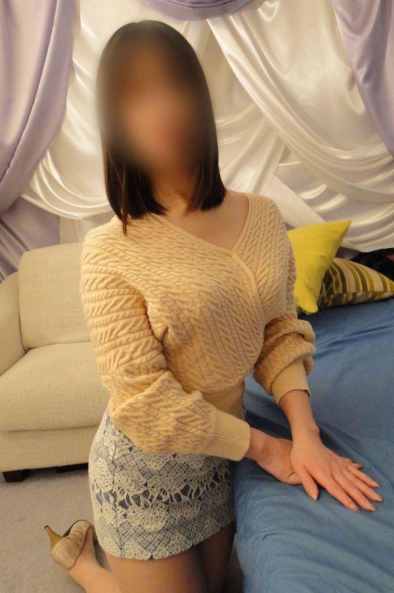 甲坂　すず（BIANCA〜主人の知らない私〜長岡店）