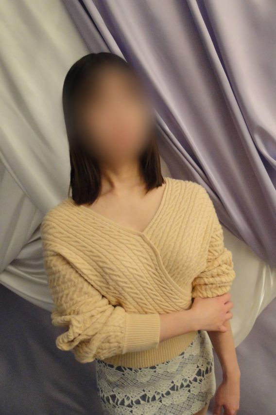 甲坂　すず（BIANCA〜主人の知らない私〜長岡店）