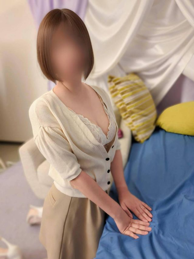 白咲 えま(BIANCA〜主人の知らない私〜長岡店)