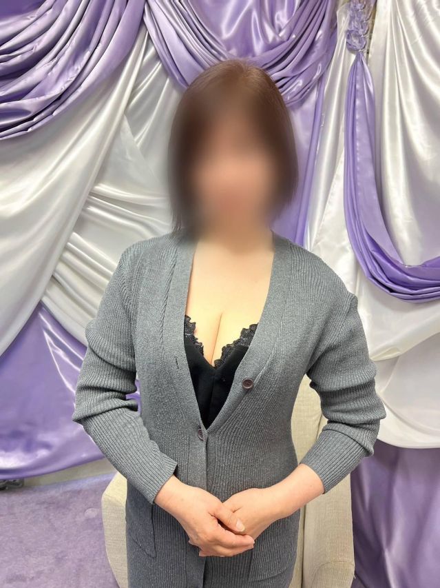 相葉　もみじ（BIANCA〜主人の知らない私〜長岡店）