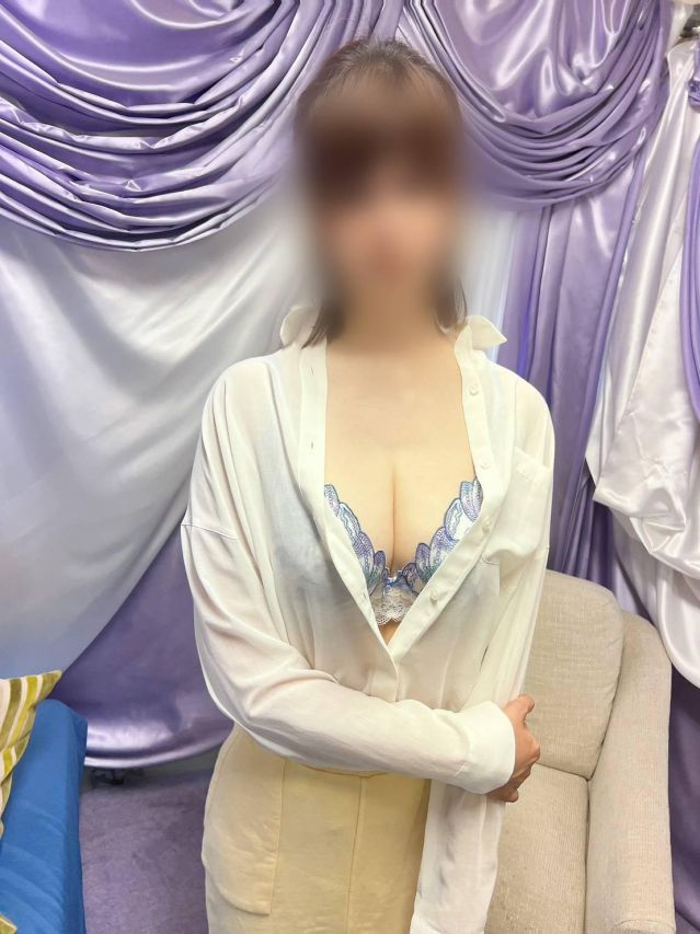 冴島　つくし（BIANCA〜主人の知らない私〜長岡店）