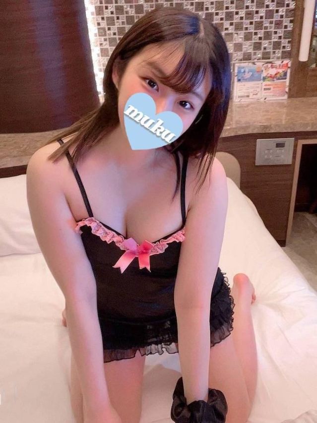 めあ☆18歳 現役女子大性(純・無垢)