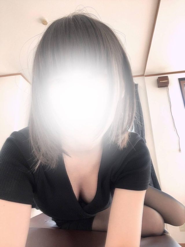 さえ★キレイな脚の小悪魔（長岡人妻市）