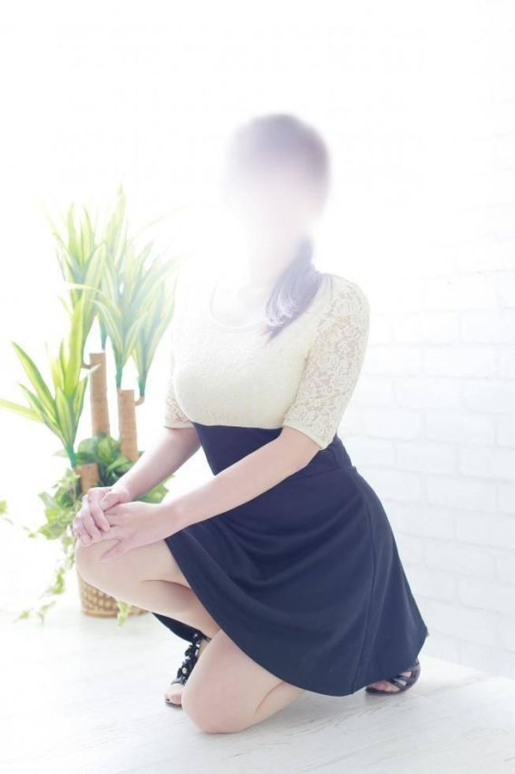 空(そら)（秘め妻ラボ）